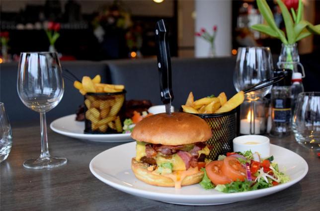 Bastion Hotel Heerlen Luaran gambar