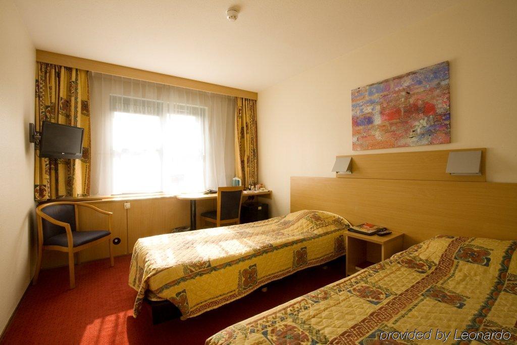 Bastion Hotel Heerlen Bilik gambar