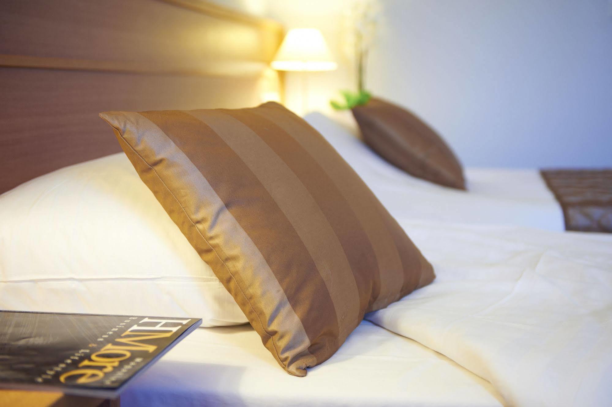 Bastion Hotel Heerlen Luaran gambar